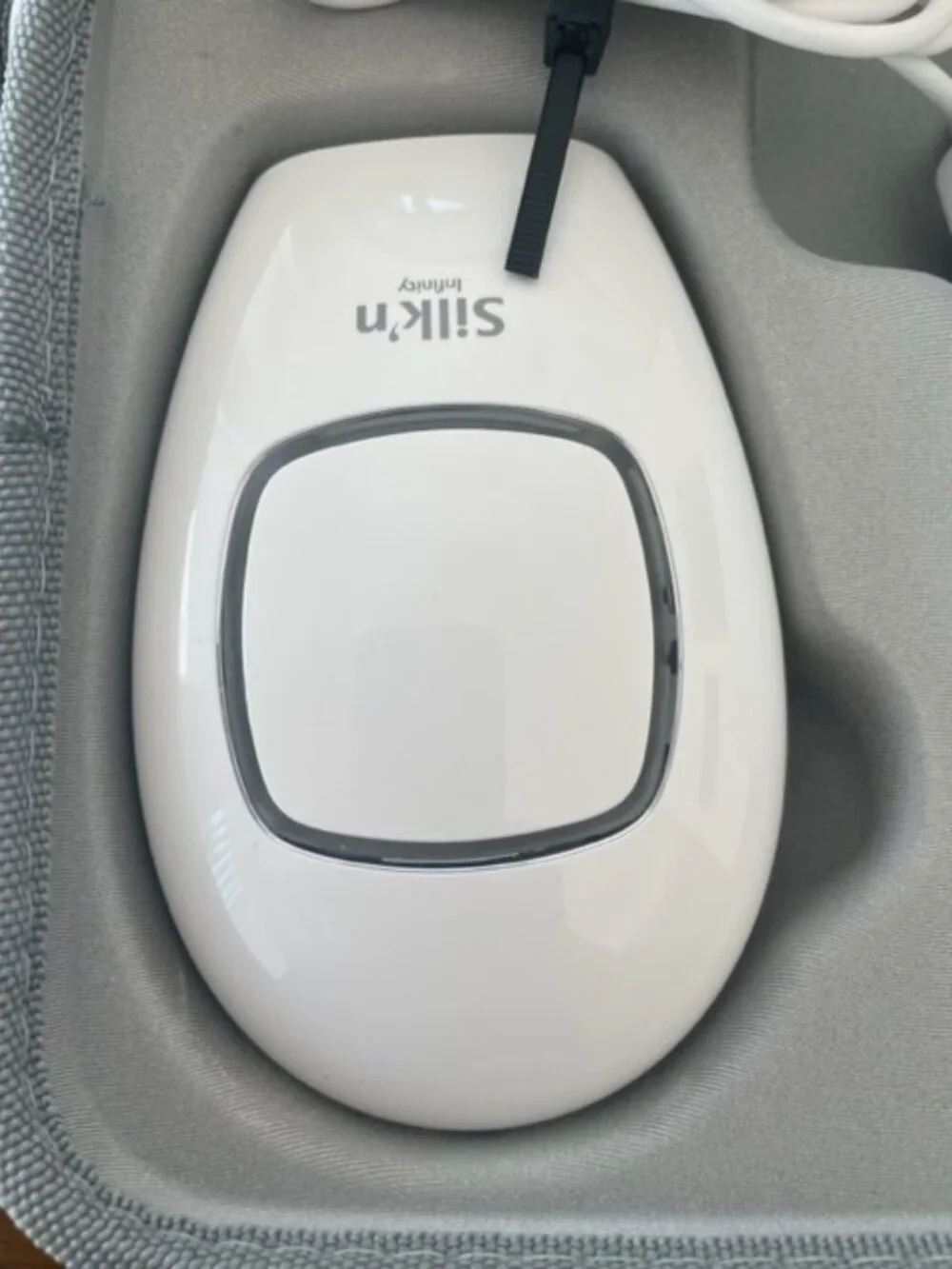 Silk'n Infinity Laser Hair Removal Device H3102, Case & Charger